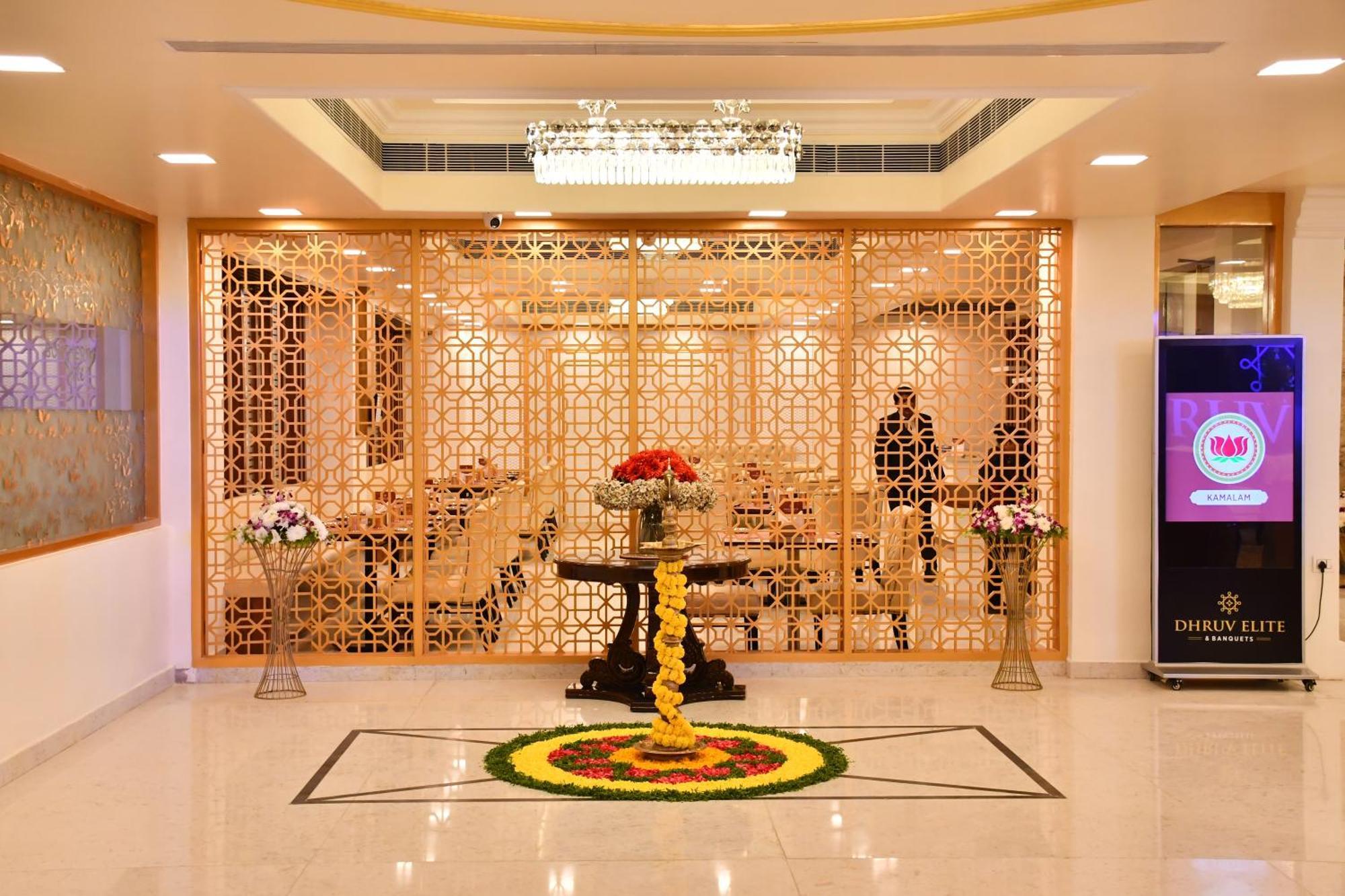 Hotel Dhruv Elite And Banquets Hajdarábád Exteriér fotografie